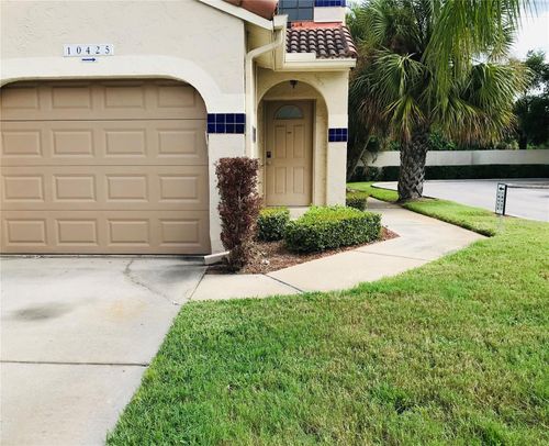 202-10425 La Mirage Ct, TAMPA, FL, 33615-4212 | Card Image