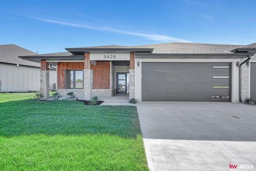 9428 S 87th St, Lincoln, NE, 68516-9557 | Card Image
