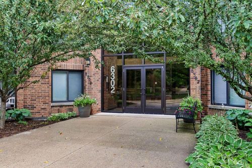 213-6302 Mineral Point Rd, Madison, WI, 53705-4363 | Card Image