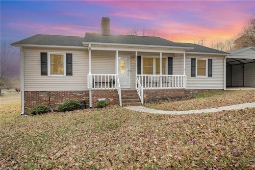 201 Rivermeade Dr, Archdale, NC, 27263-3065 | Card Image