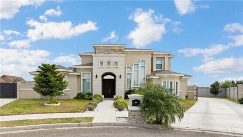 442 Eagle Mountain Dr, Rio Grande City, TX, 78582-6849 | Card Image