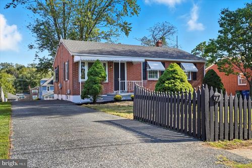 77 Baker St, Aberdeen, MD, 21001-2417 | Card Image