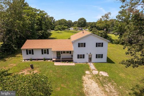 412 Trayfoot Rd, Grottoes, VA, 24441-5036 | Card Image