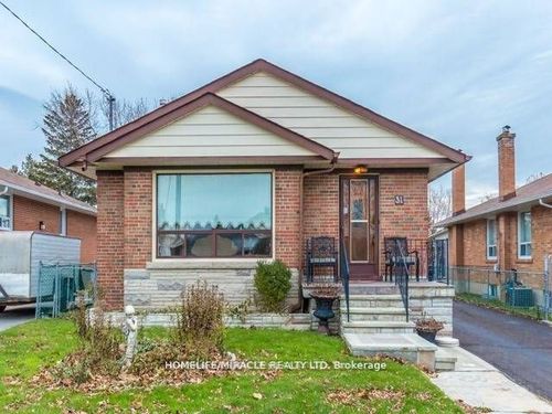 31 Kilgreggan Cres, Scarborough, ON, M1J1S2 | Card Image
