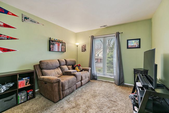 UNIT-2A - 1310 S New Wilke Rd, Condo with 2 bedrooms, 2 bathrooms and 1 parking in Arlington Heights IL | Image 11