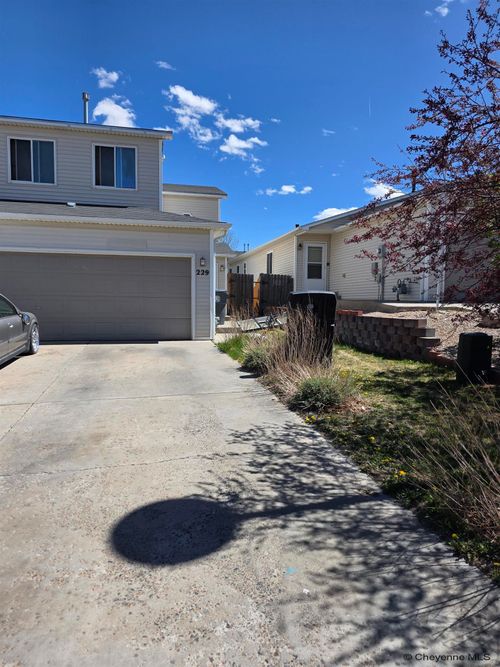 229 Abby Rd, Cheyenne, WY, 82007 | Card Image
