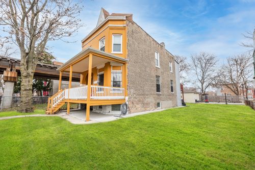 1949 S Christiana Ave, Chicago, IL, 60623-2633 | Card Image