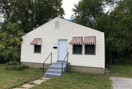 454 Northridge Dr, Saint Louis, MO, 63137-3601 | Card Image