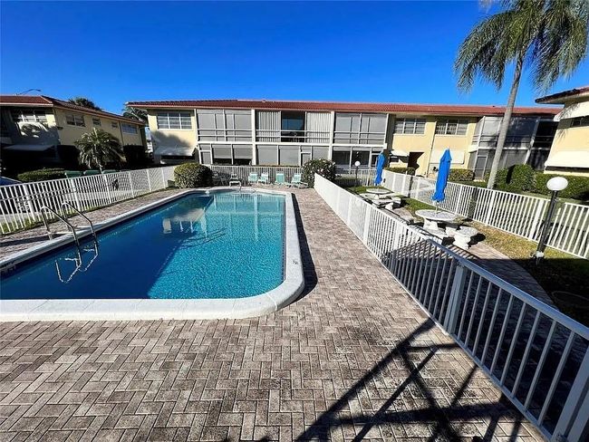 Pool | Image 42