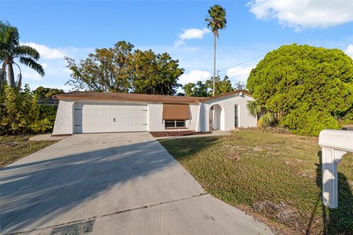 7431 Buchanan Dr, PORT RICHEY, FL, 34668-1648 | Card Image