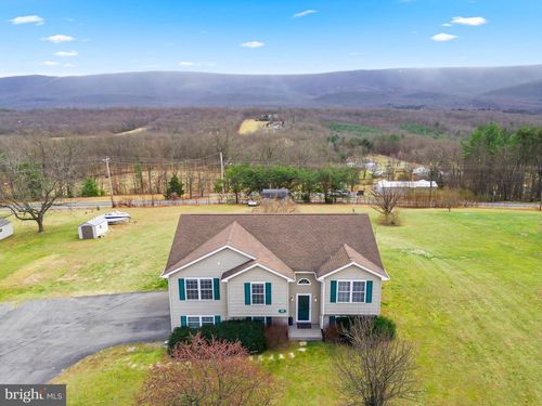 49 Lawn Dr, Lehew, WV, 26865-9063 | Card Image