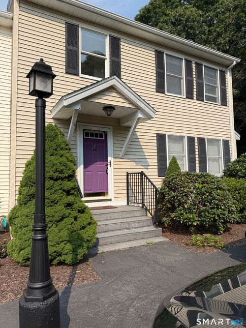 1-1 Castle Meadow Drive, Stonington, CT, 06379 | Card Image
