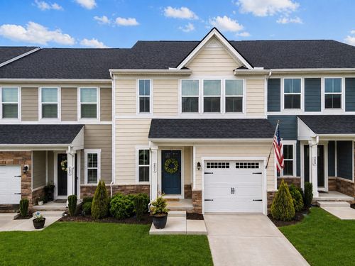 207 Pryor Dr, Gallatin, TN, 37066-5062 | Card Image