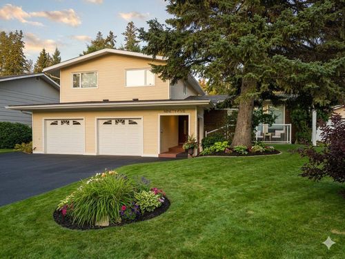 93 Page Ave, Red Deer, AB, T4P1J7 | Card Image