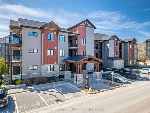 102-11 Beckwith Lane, Blue Mountains, ON, L9Y0C7 | Card Image