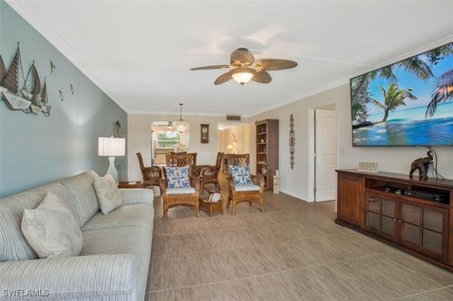 2-102-4372 27th Court Sw, NAPLES, FL, 34116 | Card Image