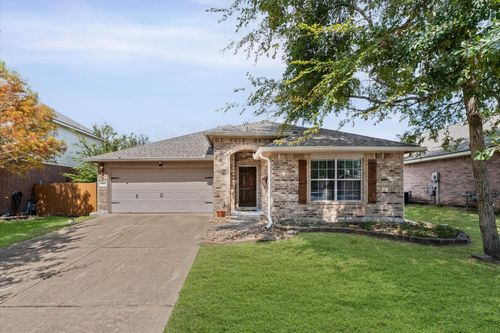 18934 Cluster Oaks Dr, Magnolia, TX, 77355-1980 | Card Image