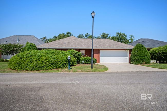 402 Savannah Ln, House other with 3 bedrooms, 2 bathrooms and null parking in Foley AL | Image 4