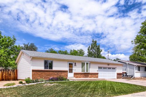7085 Welch Ct, Arvada, CO, 80004-1211 | Card Image