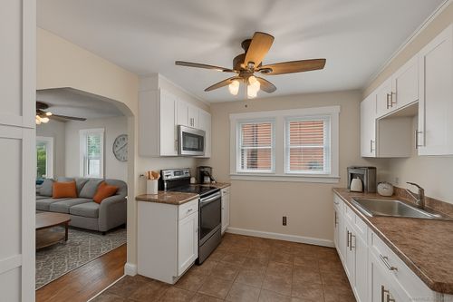 265 Lake Plymouth Blvd, Plymouth, CT, 06782-2701 | Card Image