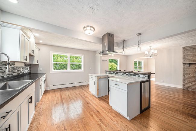 455 10 Th St, House other with 5 bedrooms, 2 bathrooms and null parking in Plainwell MI | Image 12
