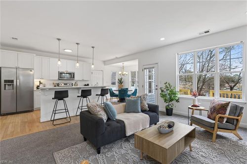 5716 Chesapeake Blvd, Norfolk, VA, 23513-5324 | Card Image