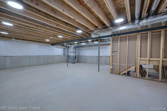 213 Mountain View Ln, House other with 4 bedrooms, 3 bathrooms and null parking in Milford MI | Image 31