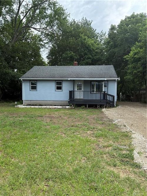 1068 Hedges Rd, Xenia, OH, 45385-9213 | Card Image