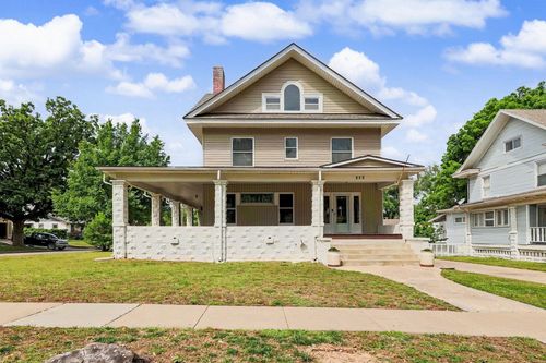 355 S Clifton, Wichita, KS, 67218 | Card Image