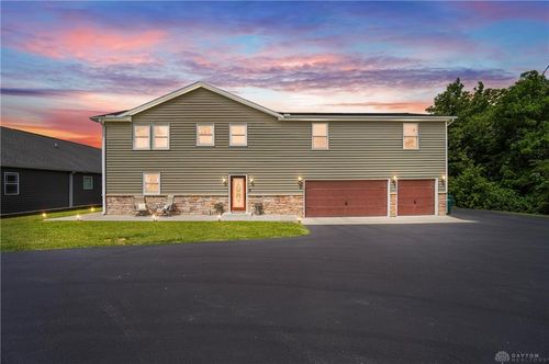 855 Quarry Rd, Jamestown, OH, 45335-1442 | Card Image