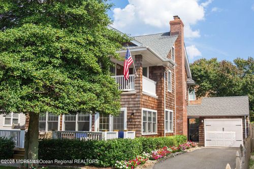 413 Main Ave, Bay Head, NJ, 08742-4737 | Card Image