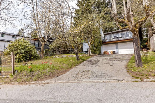 2630 Rogate Avenue, House other with 3 bedrooms, 1 bathrooms and 4 parking in Coquitlam BC | Image 26