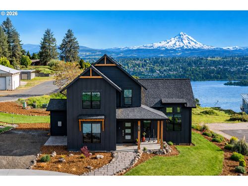 201 Sterling Blvd, White Salmon, WA, 98672-1949 | Card Image
