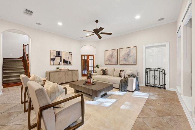 5011 Ontonagon Way, House other with 3 bedrooms, 5 bathrooms and 3 parking in Spring TX | Image 11