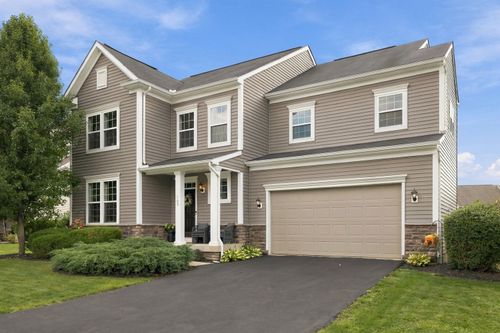 105 Birdie Dr, Cranberry Township, PA, 16066-1803 | Card Image