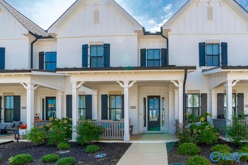 338 Hay Rake Dr, Madison, AL, 35757-5516 | Card Image