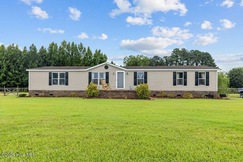 9 Muddy Cross Rd, Hobbsville, NC, 27946-9586 | Card Image