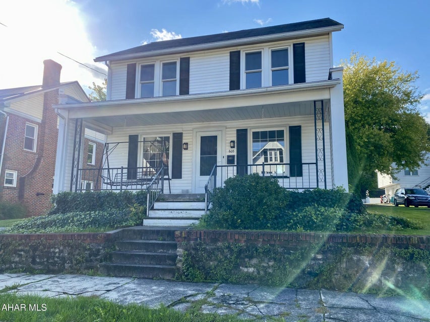 New St, Roaring Spring, PA 16673