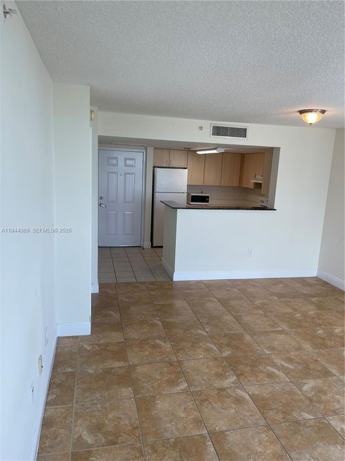 apt-1101-3000 Coral Way, Coral Gables, FL, 33145-3238 | Card Image