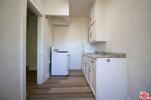 208-1316 N Mariposa Avenue, Los Angeles, CA, 90027 | Card Image
