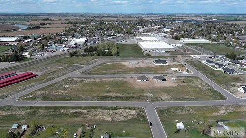 L6 B5 E Meadow Walk Dr, Shelley, ID, 83274 | Card Image