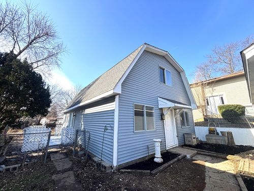 209 Bunker Hill Dr, Bolingbrook, IL, 60440-2703 | Card Image