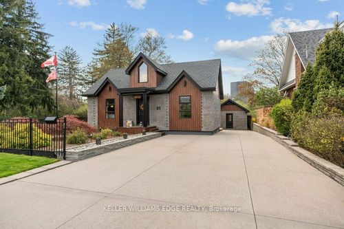 61 Lake Ave N, Hamilton, ON, L8E1L2 | Card Image