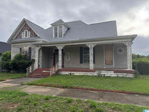 710 Pettus St, Selma, AL, 36701-5627 | Card Image