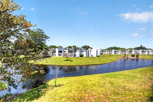 2020-2901 Fiore Way, Delray Beach, FL, 33445-8745 | Card Image