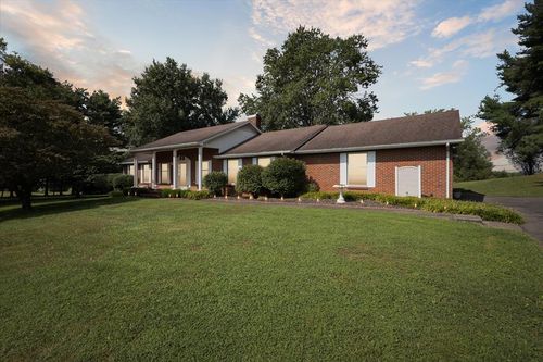 315 Fletcher Dr, Castlewood, VA, 24224-7373 | Card Image