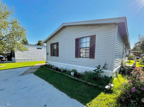 48593 Sandifer Ct, Shelby Township, MI, 48317-2768 | Card Image