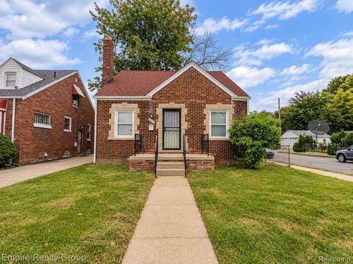 3167 E Outer Dr, Detroit, MI, 48234-2303 | Card Image