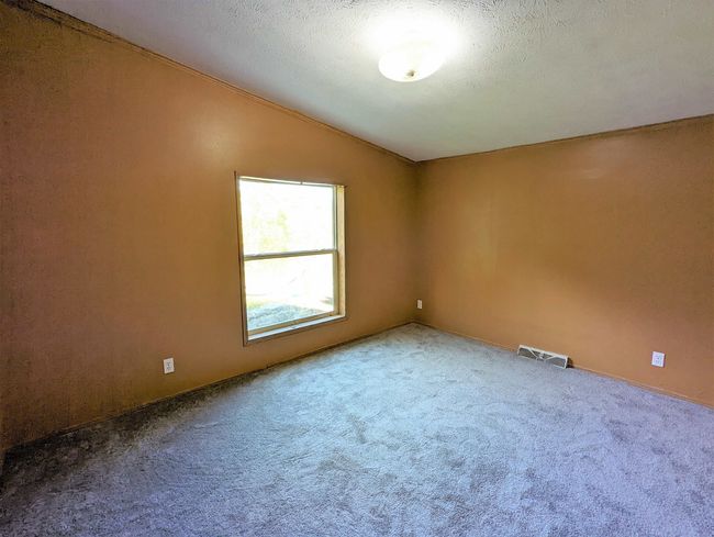343 Old Temple Rd, House other with 3 bedrooms, 2 bathrooms and null parking in Lyndeborough NH | Image 20