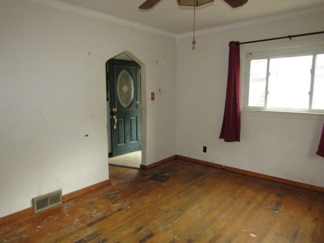 302 Euclid Ave, House other with 3 bedrooms, 2 bathrooms and 1 parking in Glassport PA | Image 11